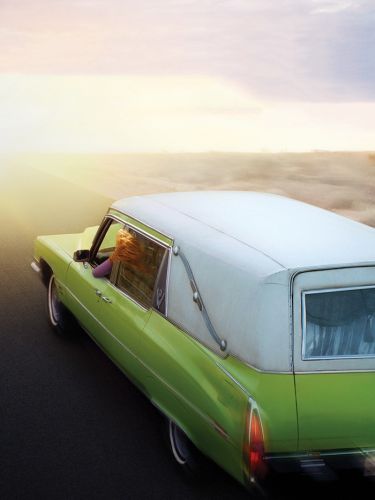 Sešas pēdas zem zemes 2002