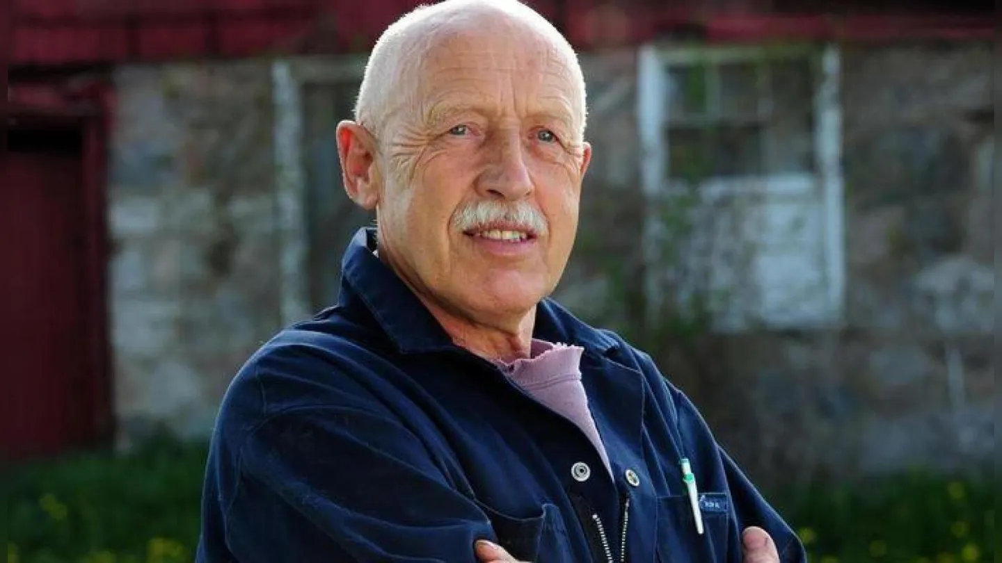 The Incredible Dr. Pol - National Geographic Wild | Go3