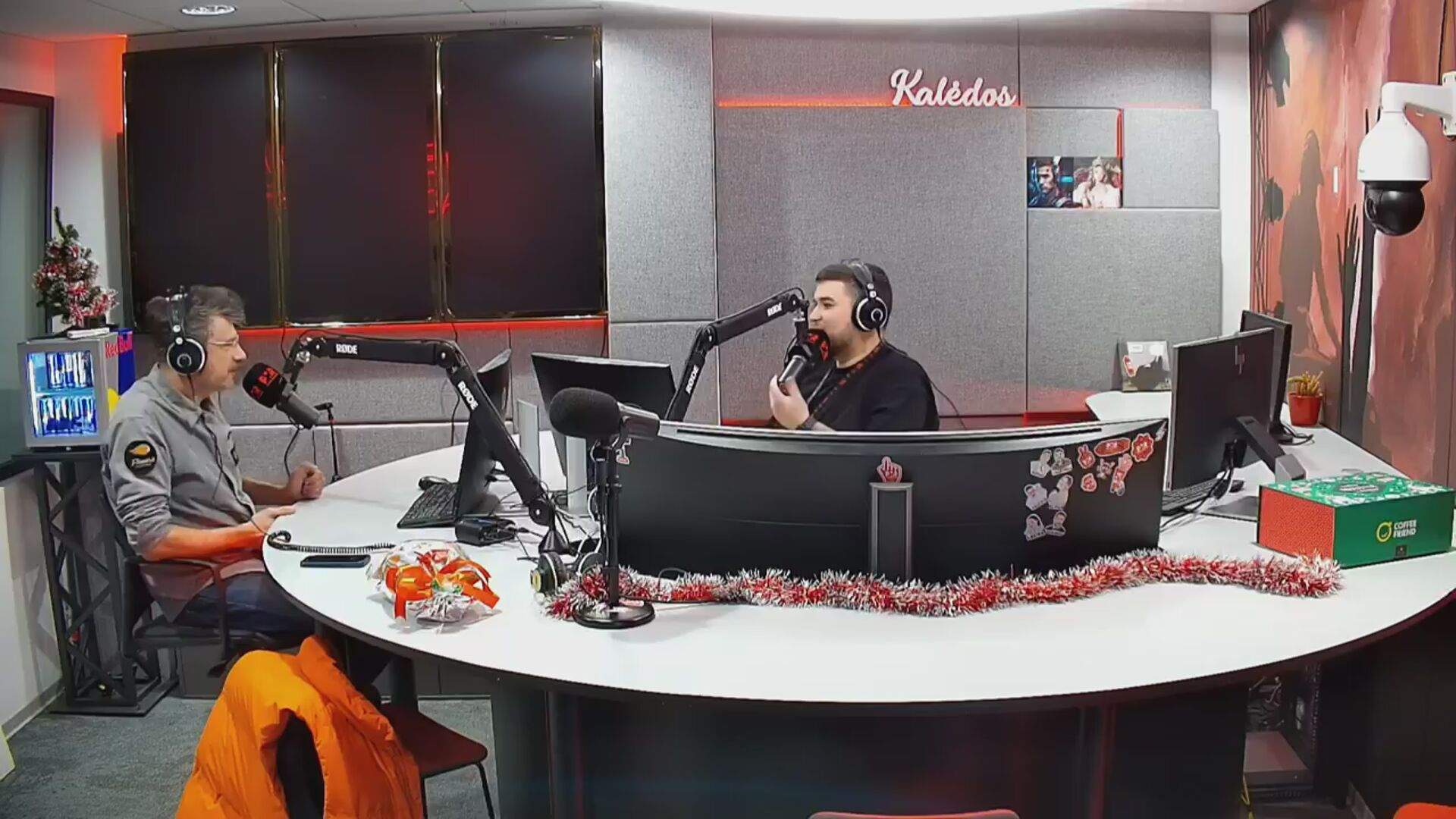 Dakaras 2025 S01E02 Į Dakarą su senu „Land Rover“ važiuosiantis